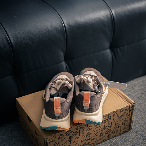 Size 36-45 Company-level [NK] Nike Reactx Wildhorse 10 - Nike - Anti-slip and wear-resistant - Lightweight and comfortable - Off-road running shoes - Balancing speed appearance and stable foot feel - The rear heel cover and midfoot dynamic support are ing