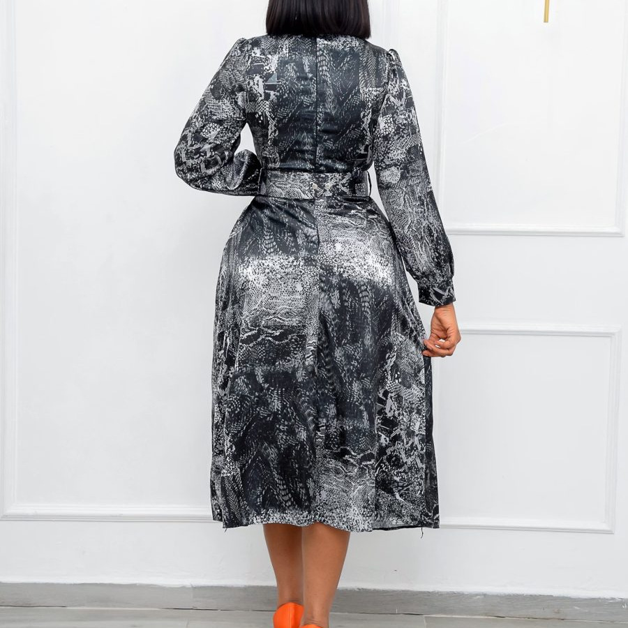 2024 Summer New Short Sleeve Package Hip Tight Temperament Tongle Split Bright Edge Foreign Trade Dresses
