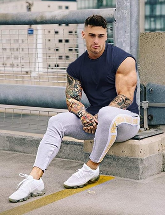 Spring and summer new slim-fitting short-sleeved men's T-shirts for teenagers muscle fitness men's T-shirts plus size men's clothing