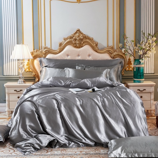 High End Queen Duvet Cover Set Silky Soft Cozy King Size Bedding Set Luxury Polyester Satin Smooth Single Double Bedding Sets