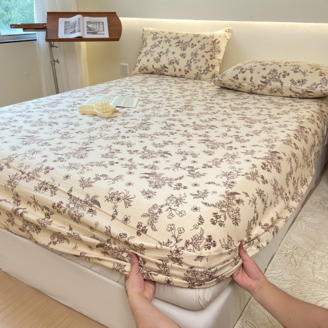 Floral Blossoms Print Fitted Sheet Set with Pillowcases