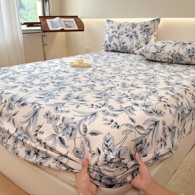 Floral Blossoms Print Fitted Sheet Set with Pillowcases