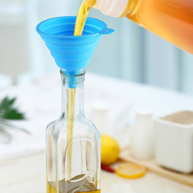 Foldable Silicone Collapsible Funnels for Filling Water Bottle Liquid Transfer