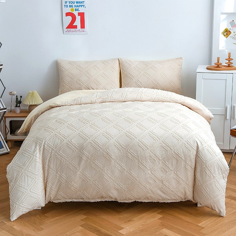 Tufted Bedding Set with Duvet Cover Pillowcases Zippered Brushed Microfiber
