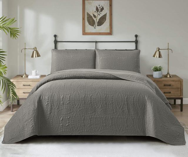 Soft Bed Summer Quilt Microfiber Bedspread Coverlet with Pillowcases