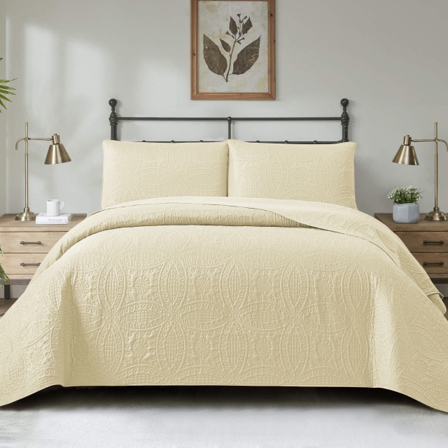 Soft Bed Summer Quilt Microfiber Bedspread Coverlet with Pillowcases