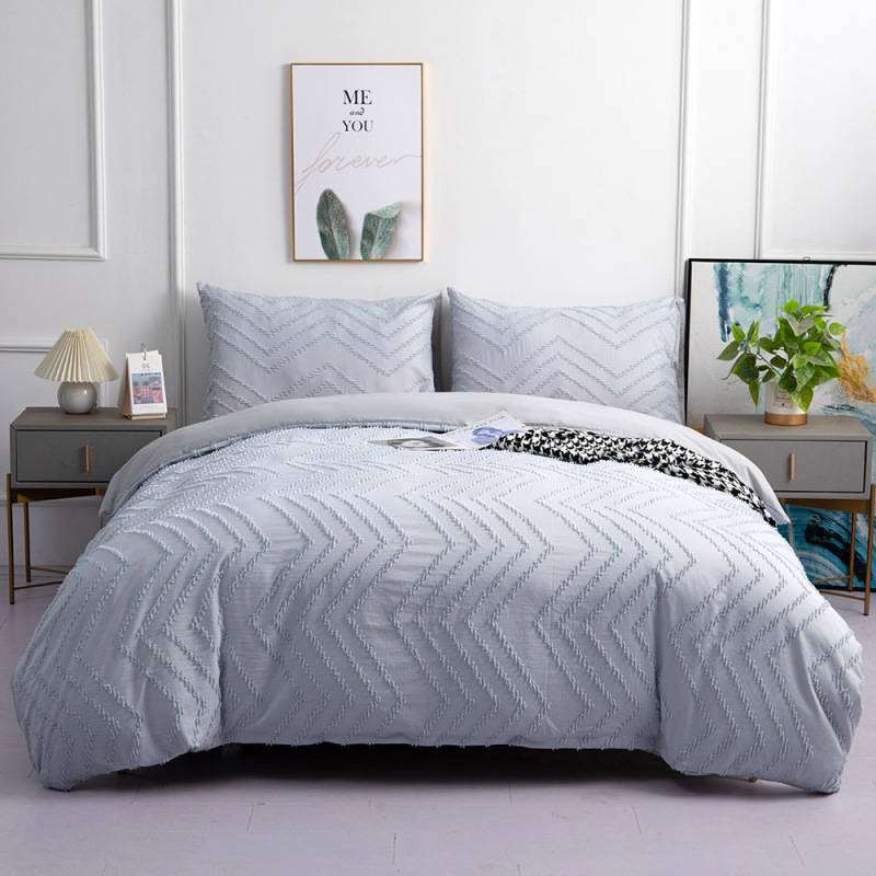 Tufted Bedding Set with Duvet Cover Pillowcases Zippered Brushed Microfiber
