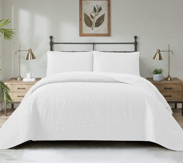 Soft Bed Summer Quilt Microfiber Bedspread Coverlet with Pillowcases