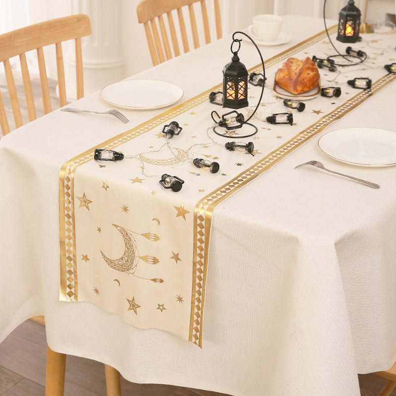 New Middle Eastern style gold-stamped decorative table runner, velvet moon decorative cloth, restaurant atmosphere oil lamp printed long tablecloth