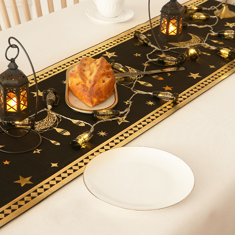 New Middle Eastern style gold-stamped decorative table runner, velvet moon decorative cloth, restaurant atmosphere oil lamp printed long tablecloth