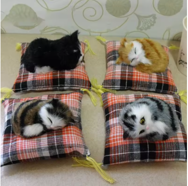 Artificial Mini Sleeping Cats on Cloth Pad Plush Simulation Lying Cats Doll Ornaments Children's Gifts Home Decoration Crafts