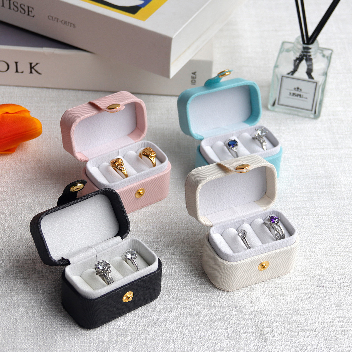 Mini Portable Small Jewelry Storage Bag Travel Simple Leather Ring Necklace Earrings Storage Box Organizer Display Gift Box