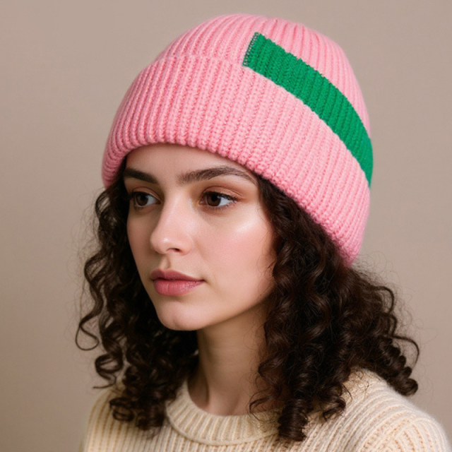 Personalized Jacquard Logo Beanies for Stylish Branding