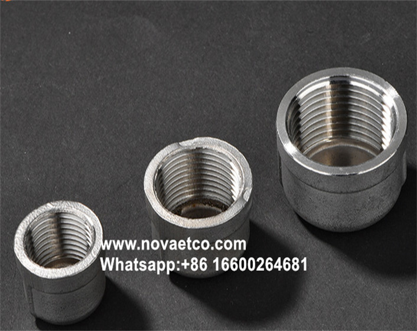 Forged fittings and fittings for high-pressure pipe caps