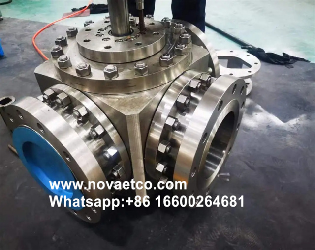 Forged steel T-shaped three-way ball valve
