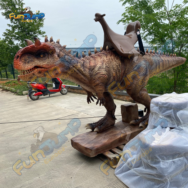 Simulation Riding Bull Dragon Water spray & Hyper-realistic for Dinosaur Park