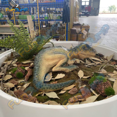 Animatronic Velociraptor incubator Customizable & Hyper-realistic for Dinosaur Park