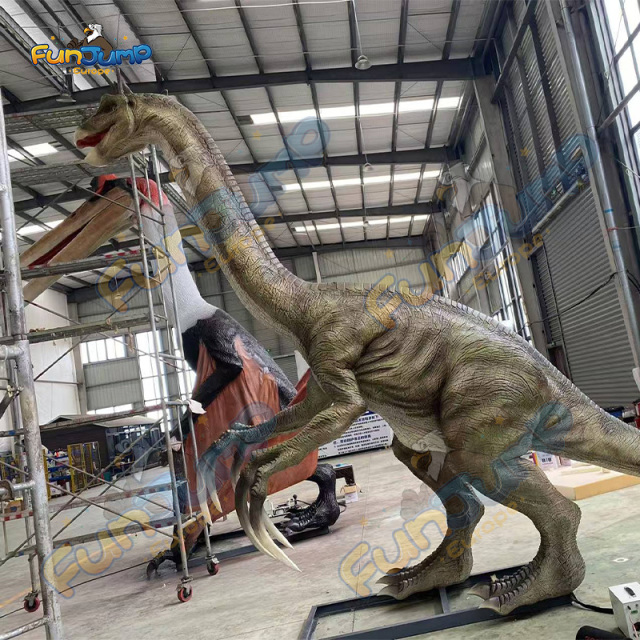 Animatronic Therizinosaur Spray & Customizable for Amusement Park
