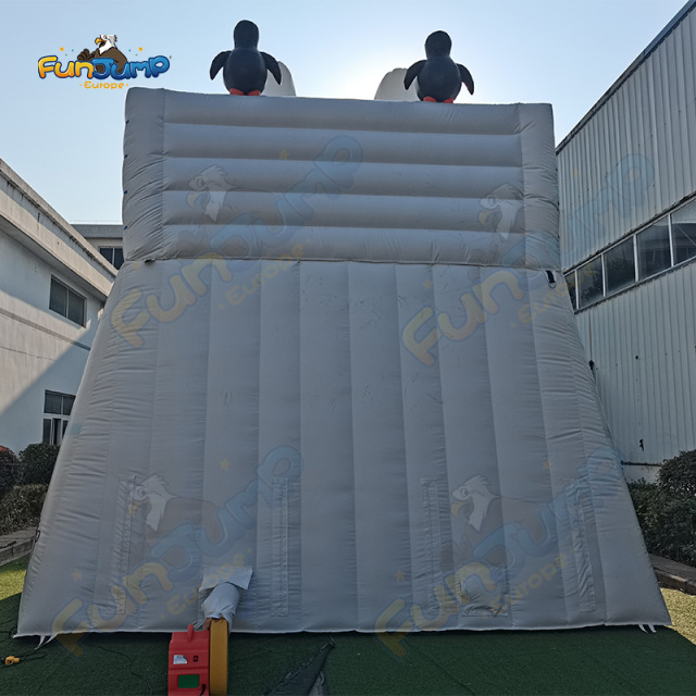 Inflatable Polar Bear Slide FUNJUMP | Large Land Theme Equipment | Commercial Operation B2B | IN3-071