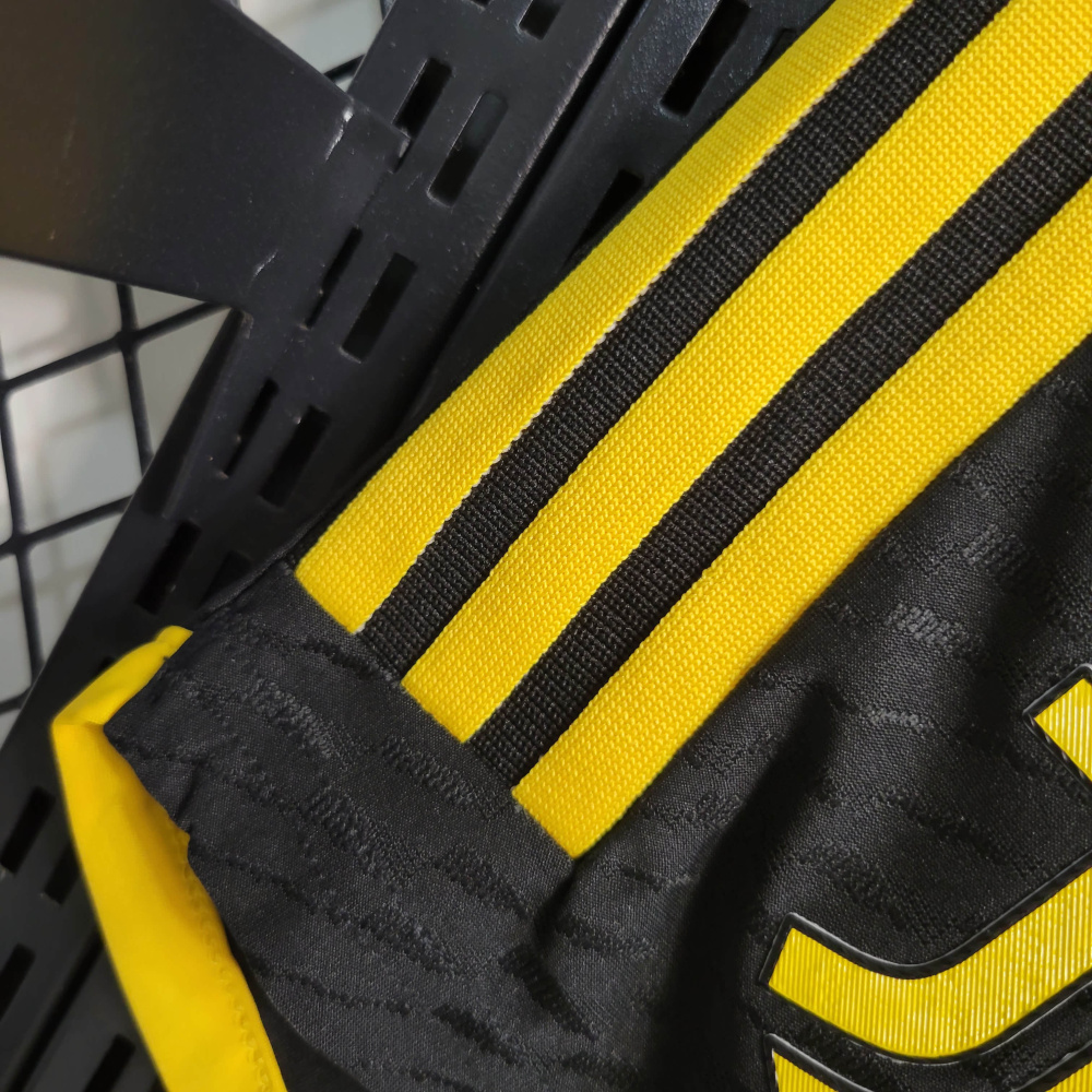 23/24 Player Shorts Juventus Size S-3XL