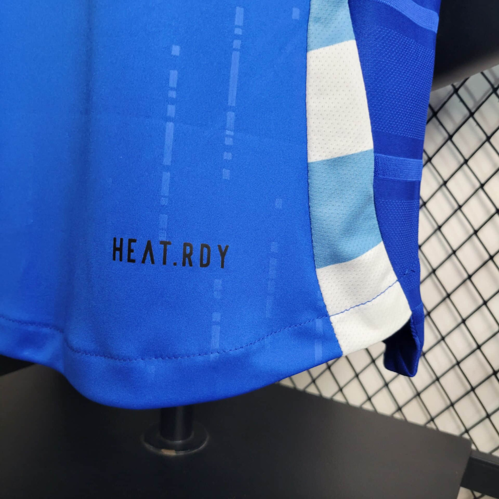 24/25 player Argentina away
