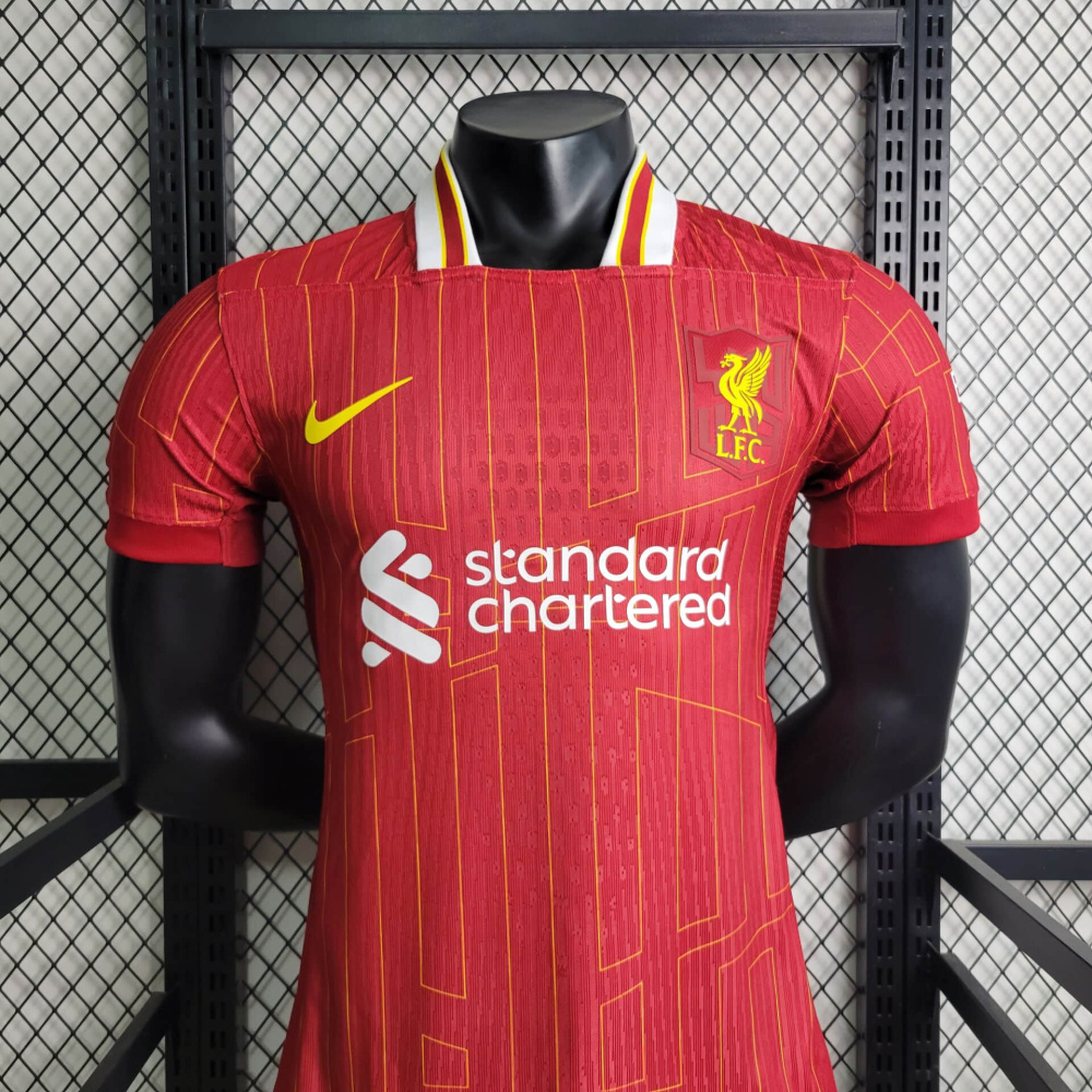 24/25 Player Liverpool Home