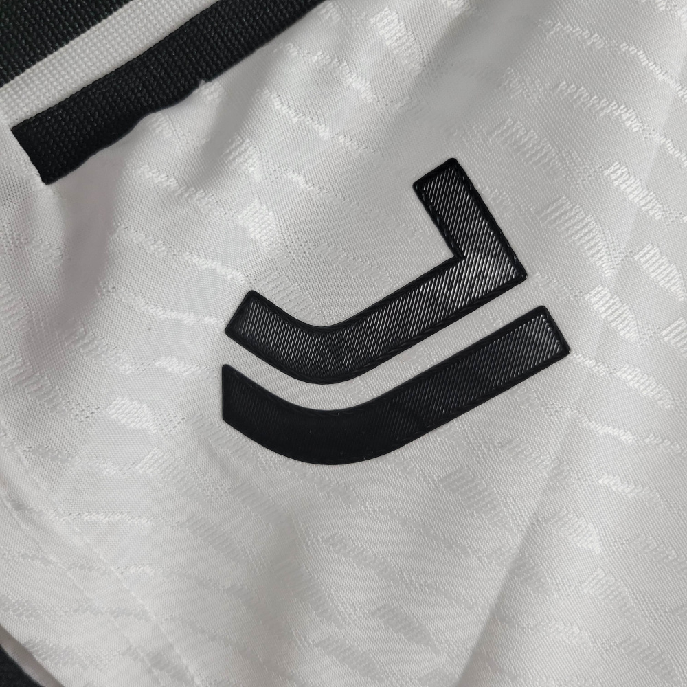 23/24 Player Shorts Juventus Size S-3XL