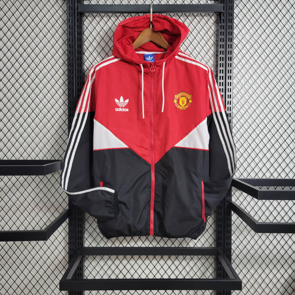 23/24 player windbreaker Manchester United size S-XX