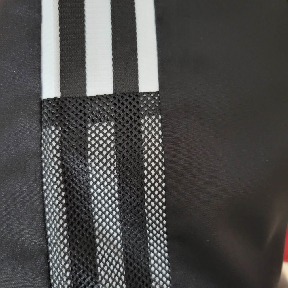 22/23 Windbreaker Flamengo Black Size S-XXL