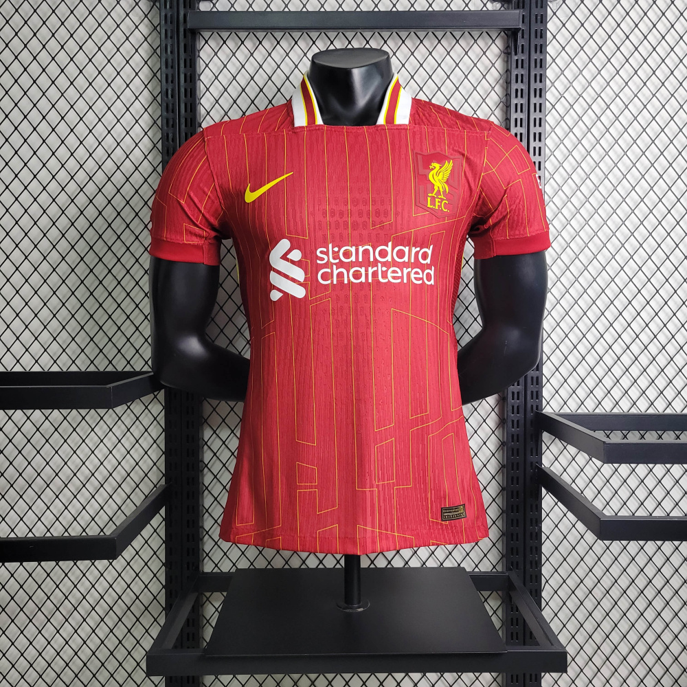 24/25 Player Liverpool Home