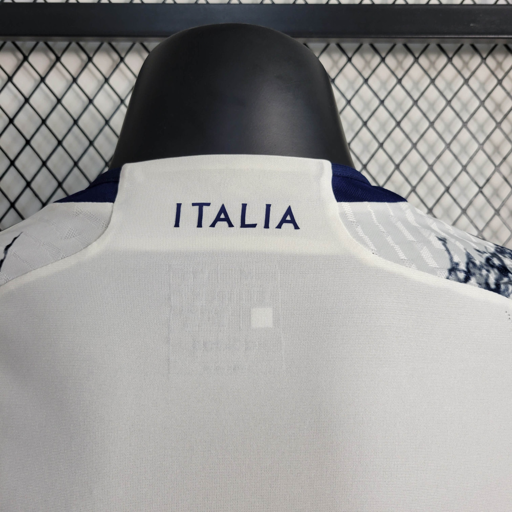 23/24 Player Italy away size