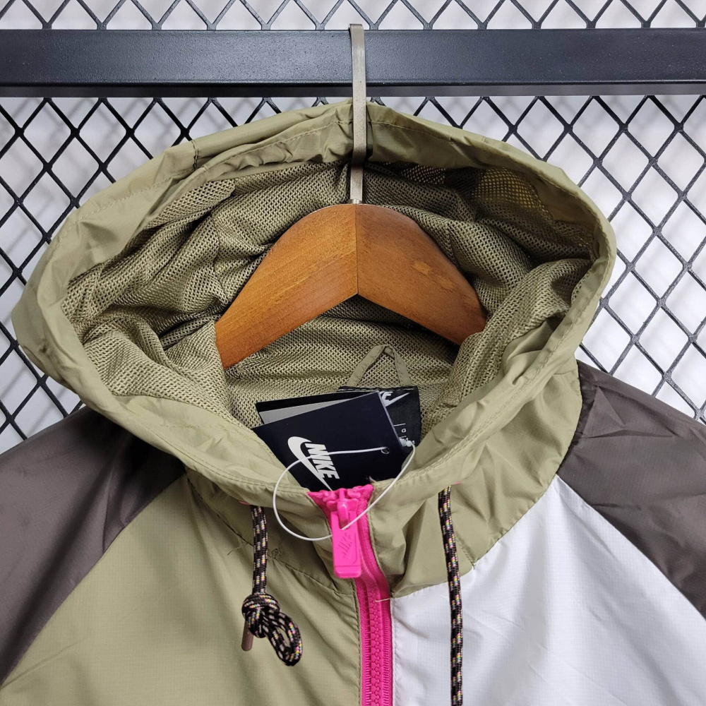 24/25 Windbreaker Nike Size M-3XL
