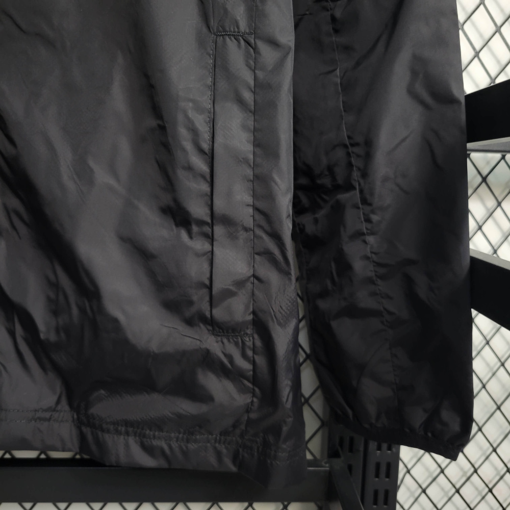 22/23 Windbreaker Corinthians Black Size S-XXL