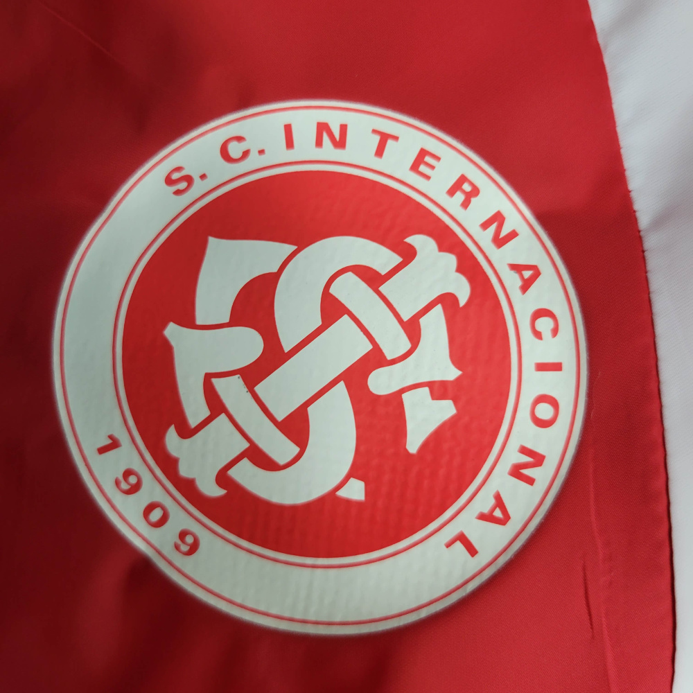 22/23 Windbreaker Internacional Red Size S-XXL