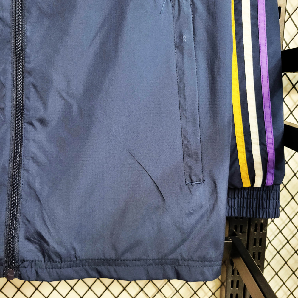 23/24 Windbreaker Real Madrid Size S-XXL