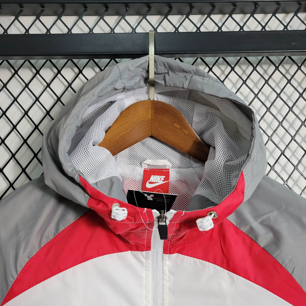 23/24 Windbreaker Barcelona Size S-XXL