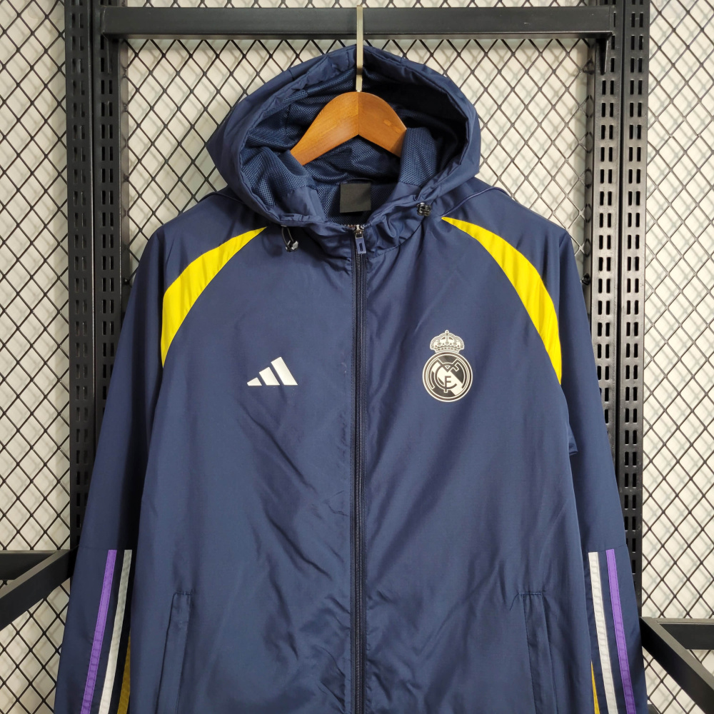 23/24 Windbreaker Real Madrid Size S-XXL