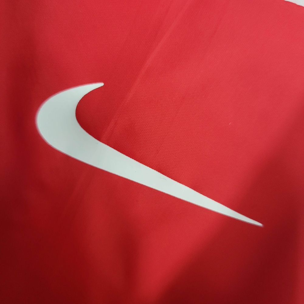 22/23 Windbreaker Internacional Red Size S-XXL