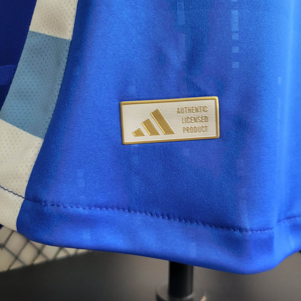 24/25 player Argentina away