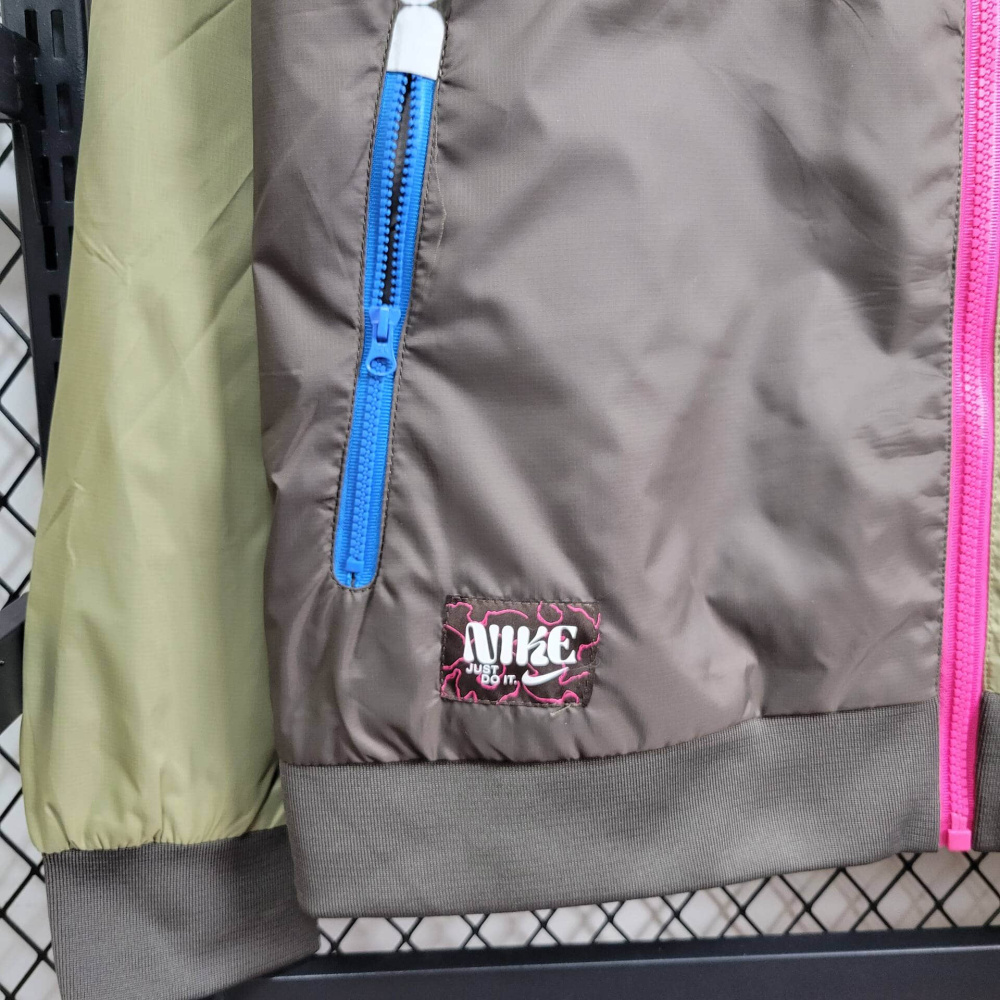 24/25 Windbreaker Nike Size M-3XL