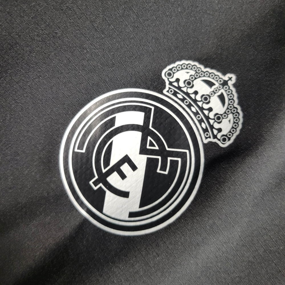 Windbreaker Real Madrid Black Size S-XXL