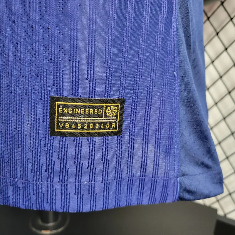 24 25 player Barcelona home