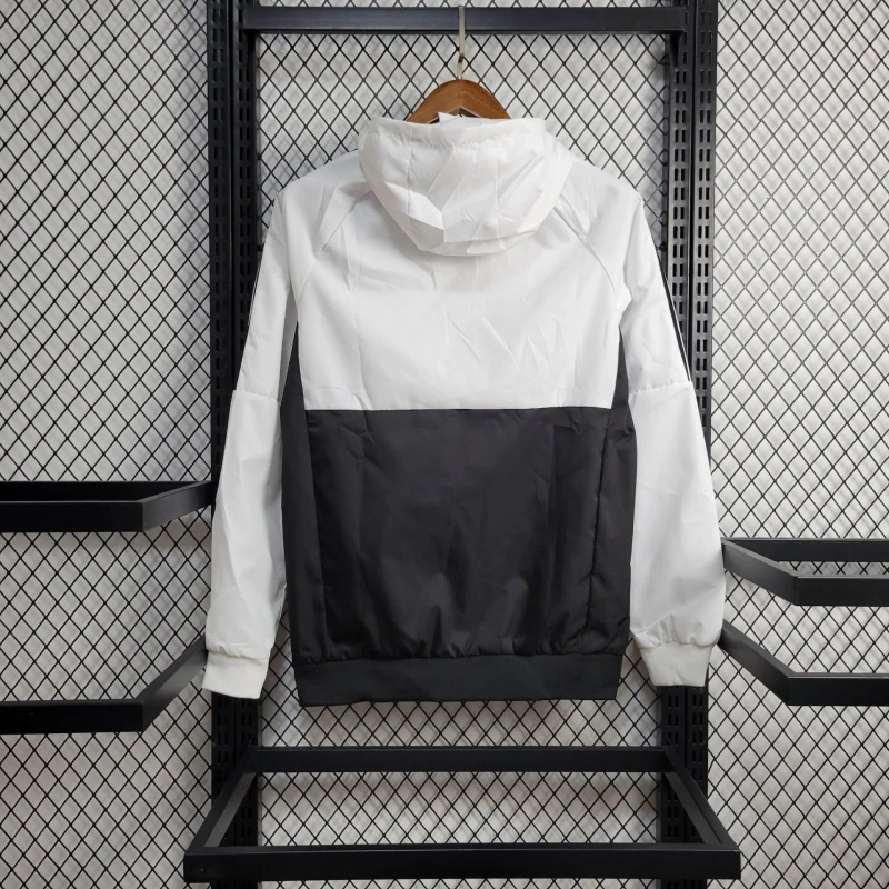 24/25 windbreaker real Madrid