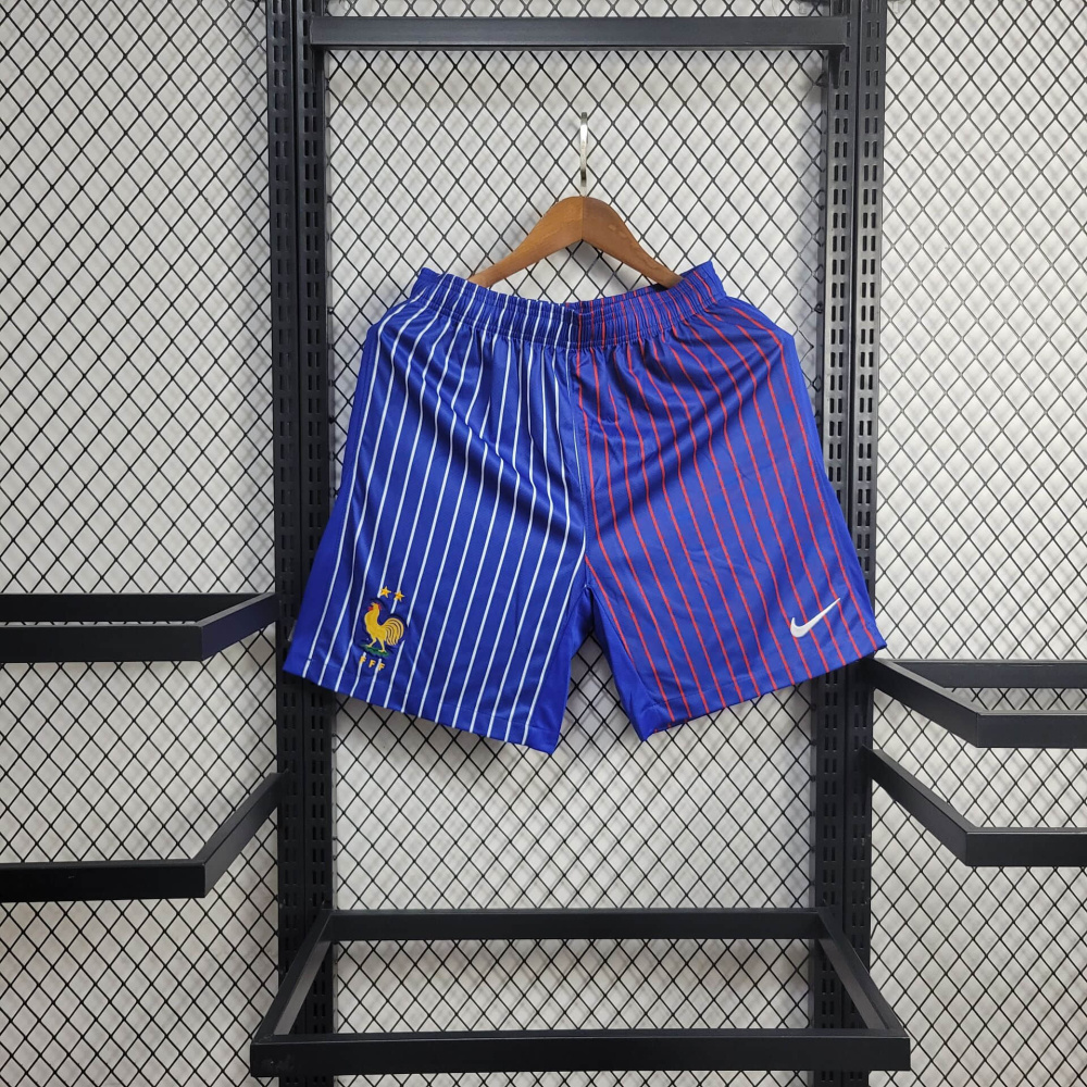 24/25 shorts France
