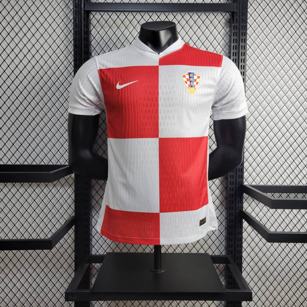24/25 player Croatia Home