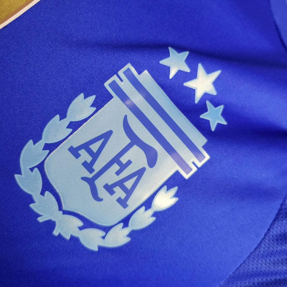 24/25 player Argentina Away