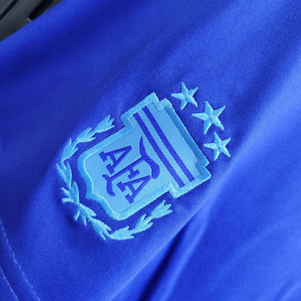 24/25 shorts  Argentina away