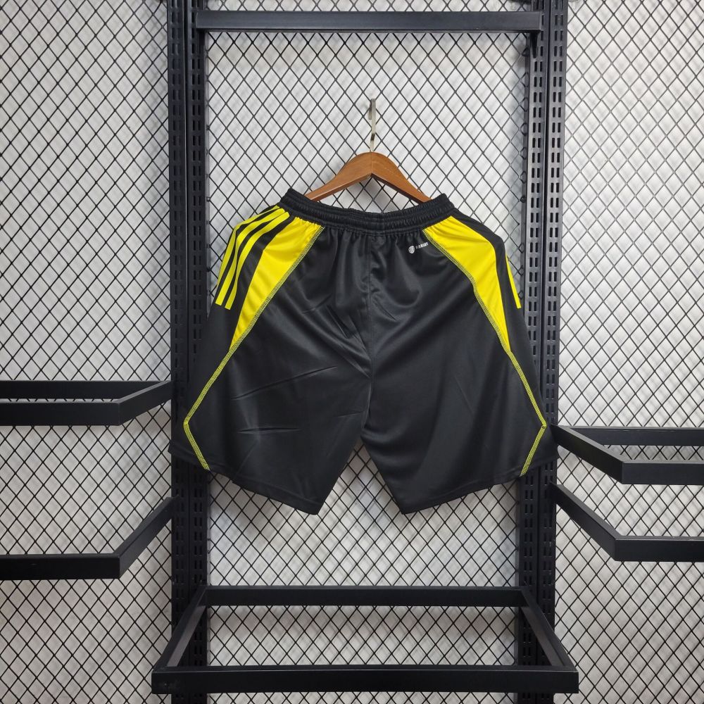 24/25 shorts FlamenGo black