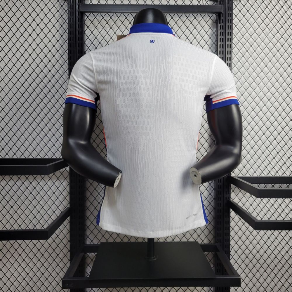 24/25 player Chelsea away