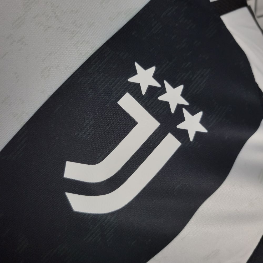 Juventus Home 24/25 player
